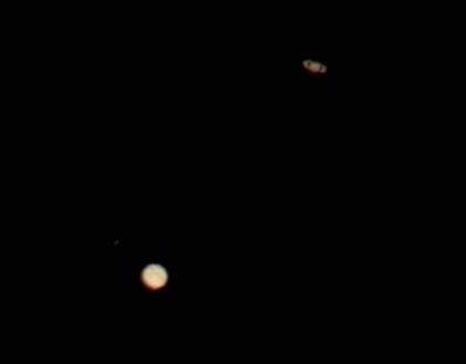 Астрономы опубликовали фото великого сближения Юпитера и Сатурна