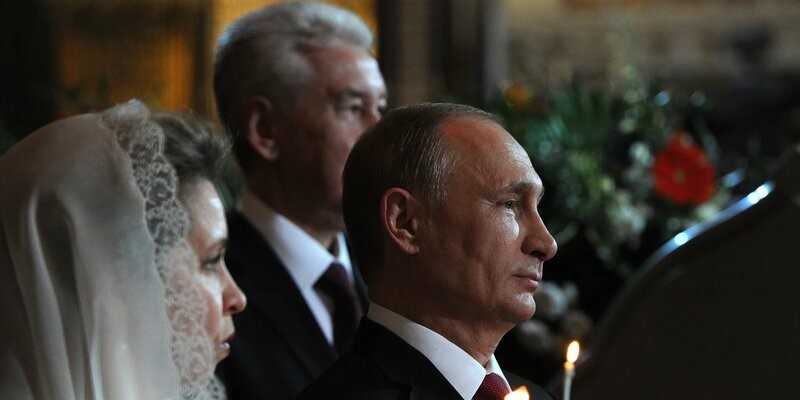 Владимир Путин поздравил с праздником Пасхи всех православных христиан, всех граждан России, отмечающих Воскресение Христово