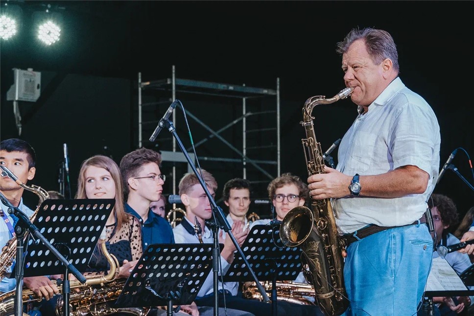 Квинтет Игоря Бутмана выступит с молодыми музыкантами на фестивале "Таврида.АРТ"