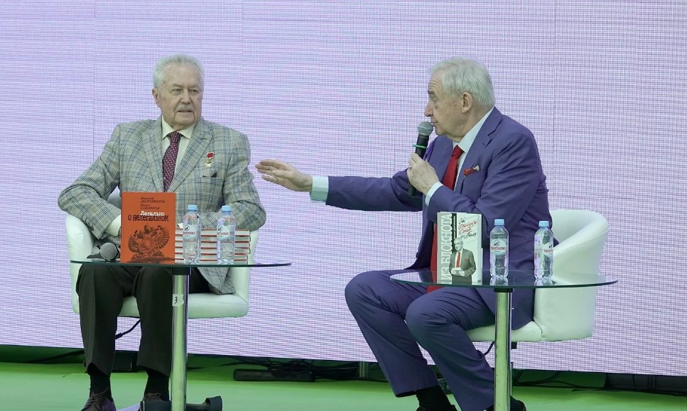 Публицист Николай Долгополов и его герой Владимир Горовой были гостями ММКЯ