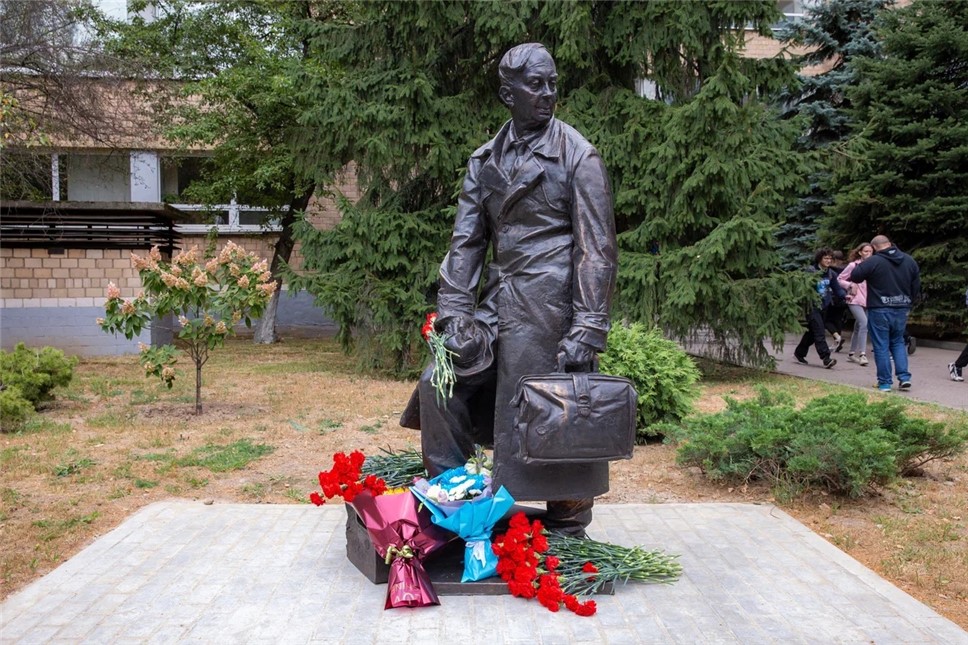 В Москве открыт памятник физику Илье Франку