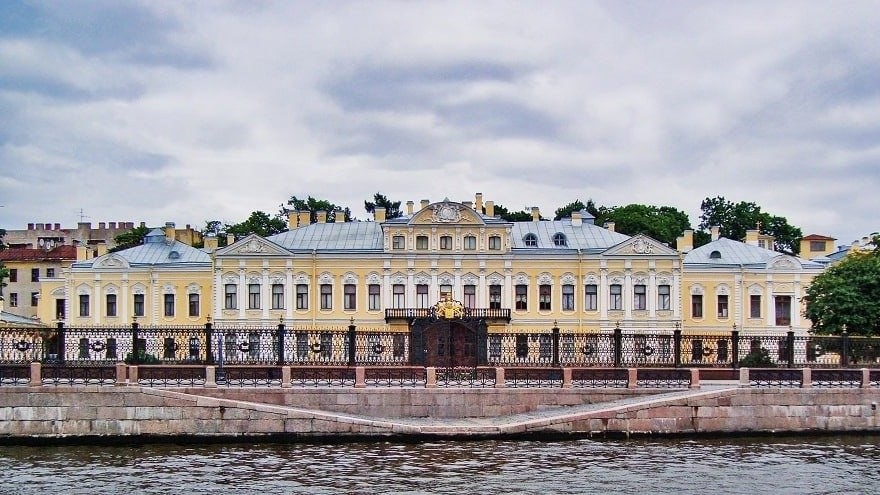 Дворец Шереметевых в Санкт-Петербурге (Фонтанный дом) отреставрируют