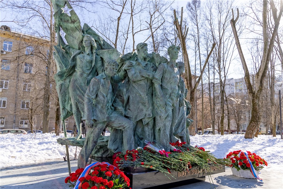 В Москве открыт памятник героям организации 