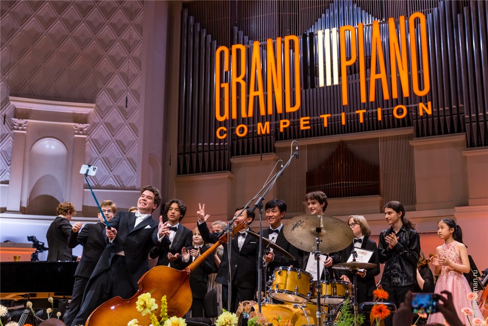 Двойной Гран-при Grand Piano Competition