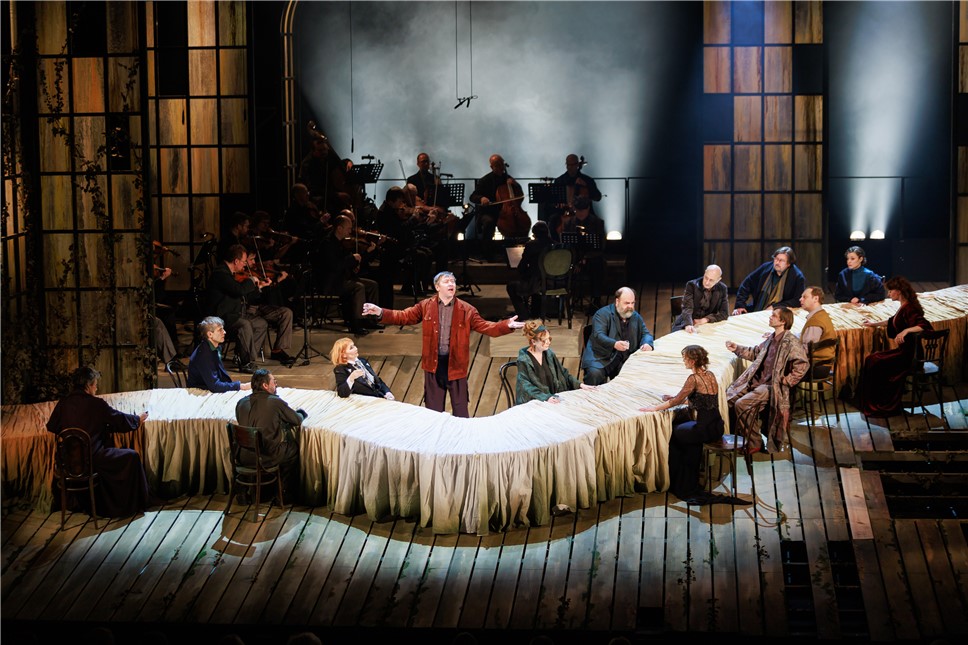 Любви не бывает много