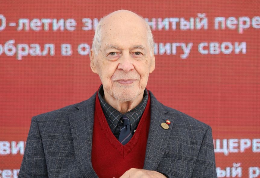 "Патриарх русского поэтического перевода". Ушел из жизни Евгений Солонович