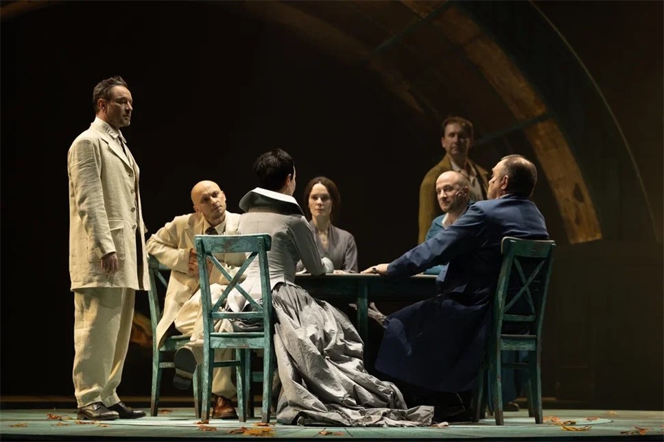 Островский + гопники